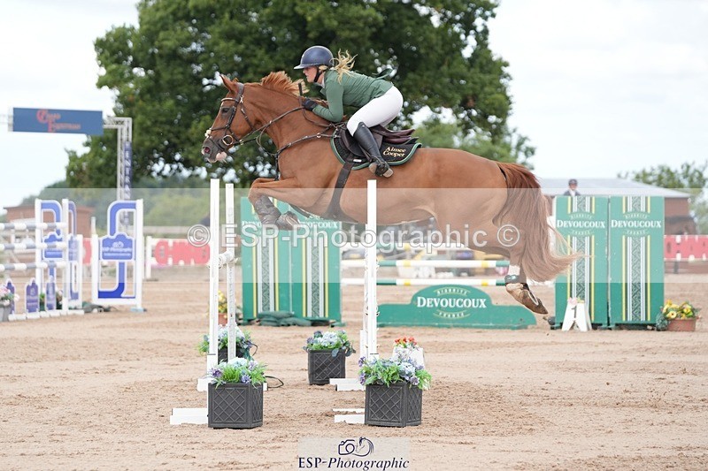 250801-103721-04766 - Cls 14 Snr Fox 1st Rnd