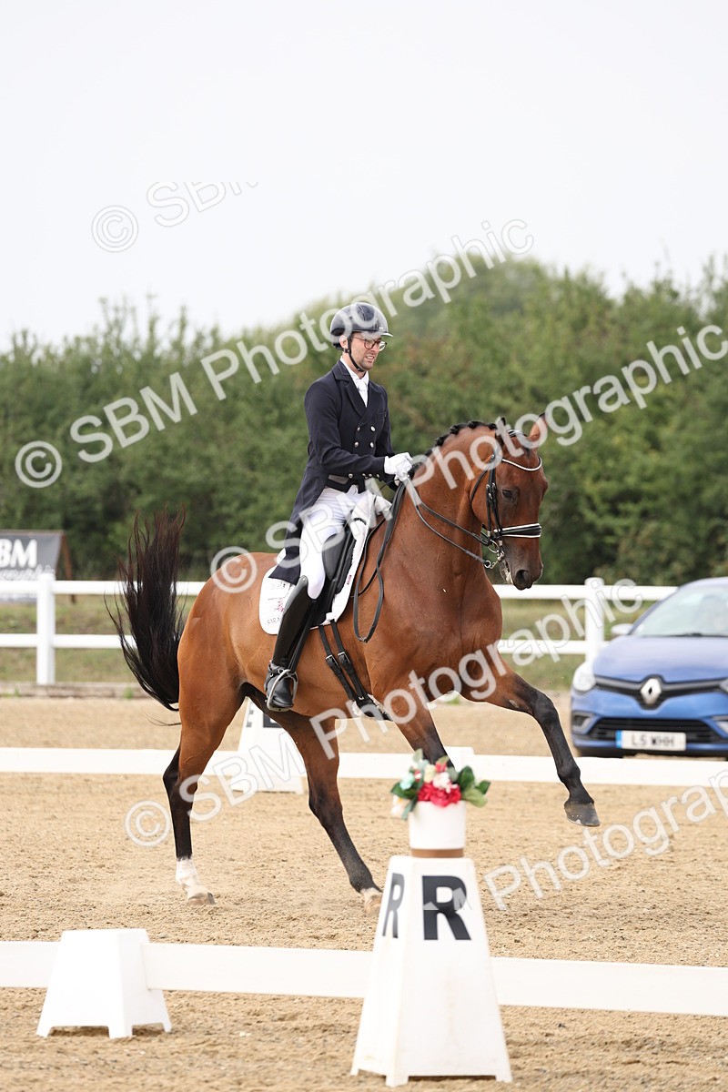 SBM_008289 - Class 10 - FEI INT I - 16.10-16.50