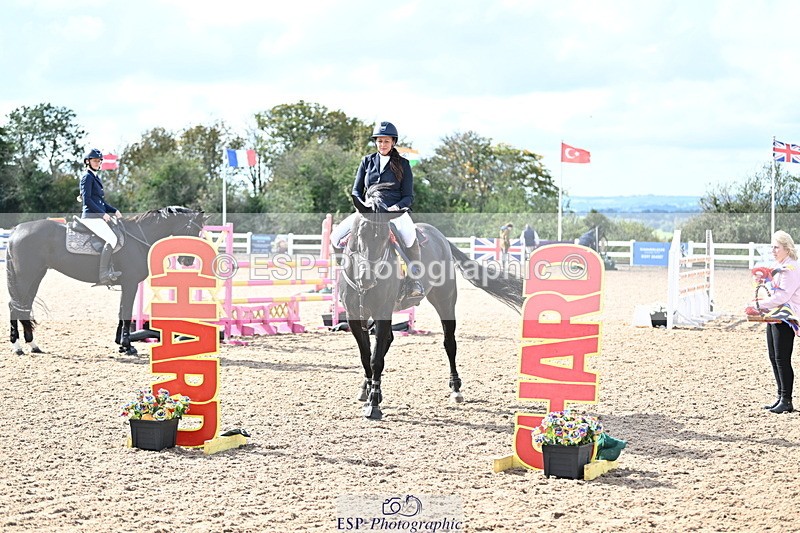 241005A-130210-03881 - SAT Cls 18 1.05m Amateur Jump Off and P