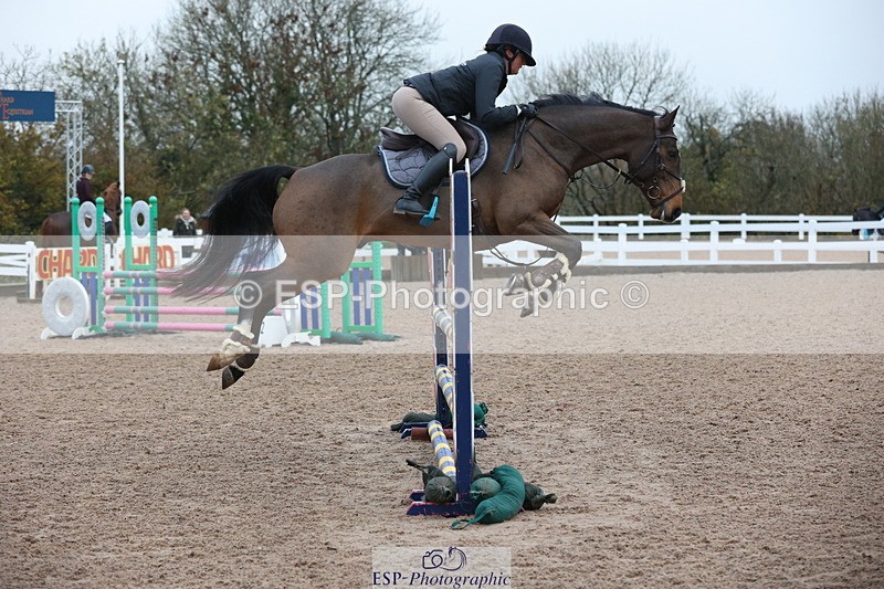 231112A-082519-02661 - Cls 16 Snr 90cm Open