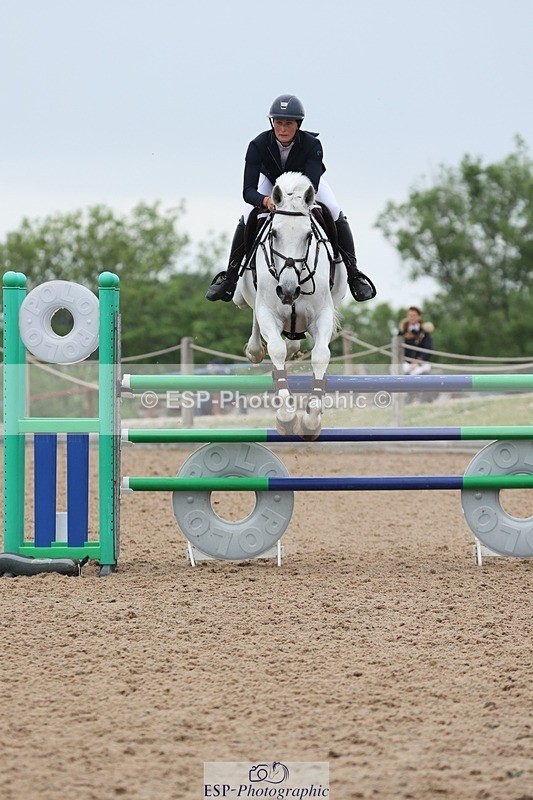 250524-124904-04796 - Cls 15 Snr Fox 1st Rnd