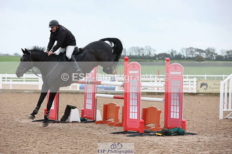 231112A-153154-05300 - Cls 22 National 1.30m & 1.40m Open