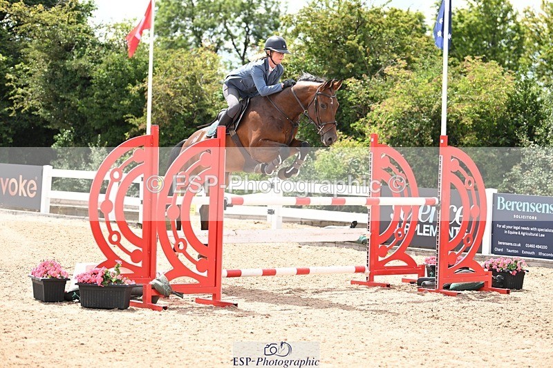 250723-135613-00871 - Cls 4 Newcomers and 1.10m