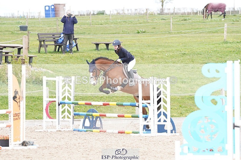 250414-134840-01005 - 90cm Round 2