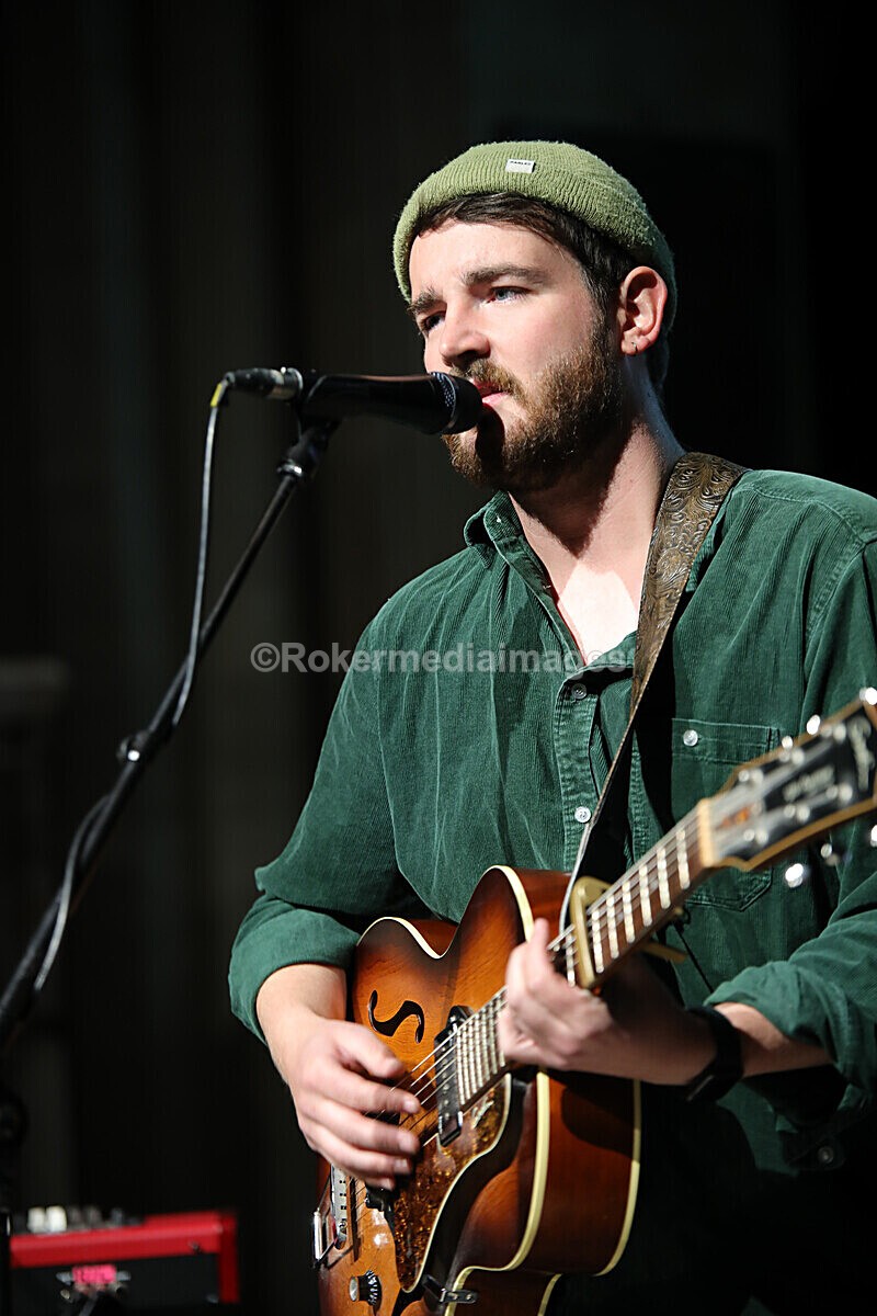 FOLK N BLUES-623 - FOLK and BLUES SEPT 2022