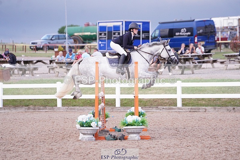 250628-203354-08616 - Cls 26 Pony Foxhunter & 1.10m Open