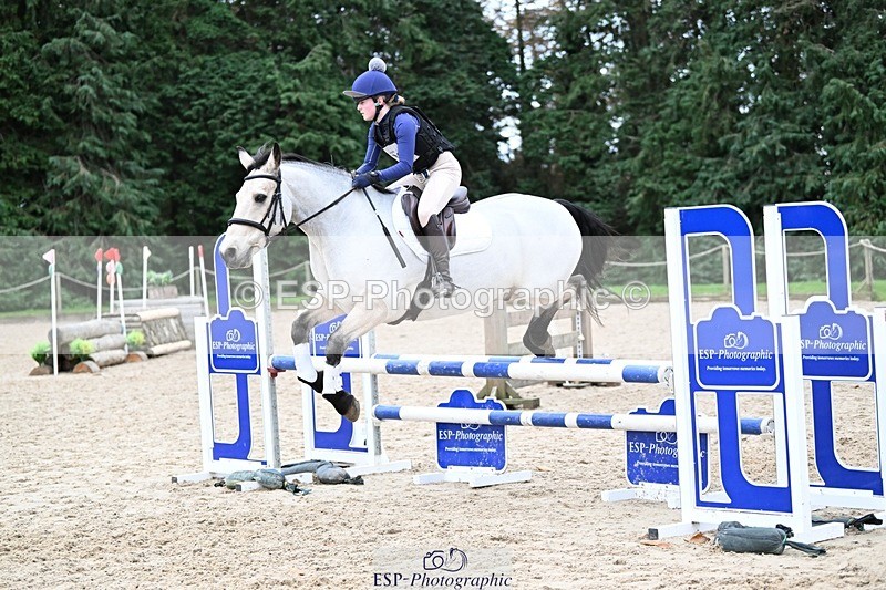 241117-143836-04663 - Cls 3 90-95cm 14.00 to 15.00