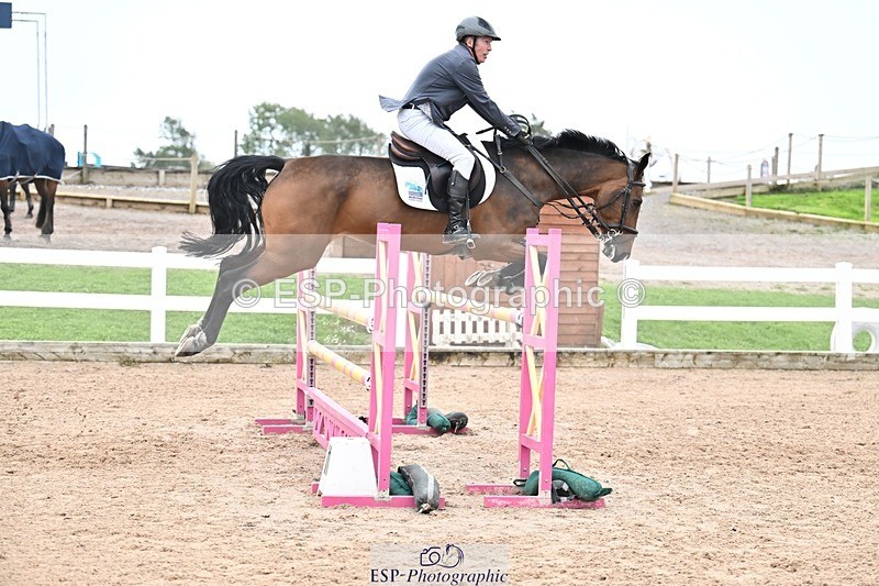 250917-133418-00709 - Cls 4 Newcomers and 1.10m Open