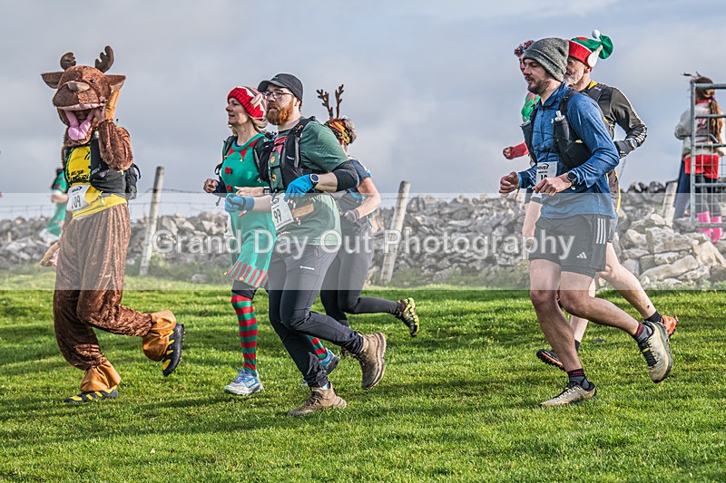 Litton-188 - Litton Christmas Cracker Fell Race (Limestone Series) Sunday 14th December 2025