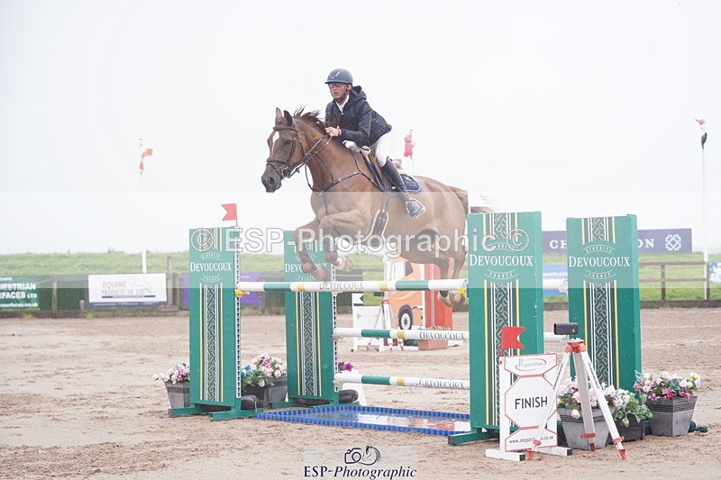 240720A-132106-15022 - Cls 35, YH 7 Yr Olds 1.35m