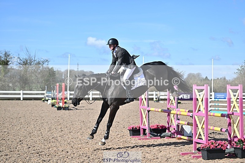 250314-113811-00363 - Cls 2 British Novice and 90cm