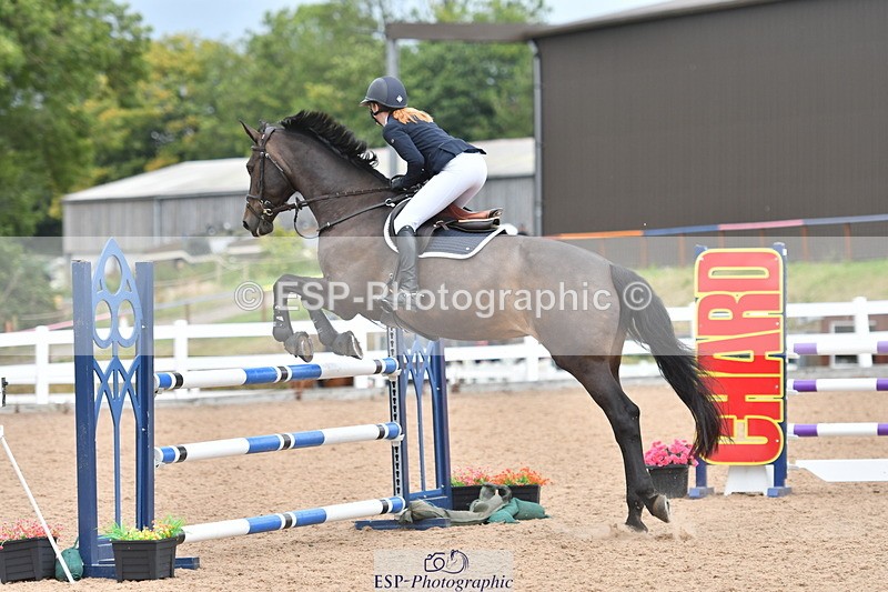 240727A-155718-06471 - Cls 24 1.05m Amateur Qualifier