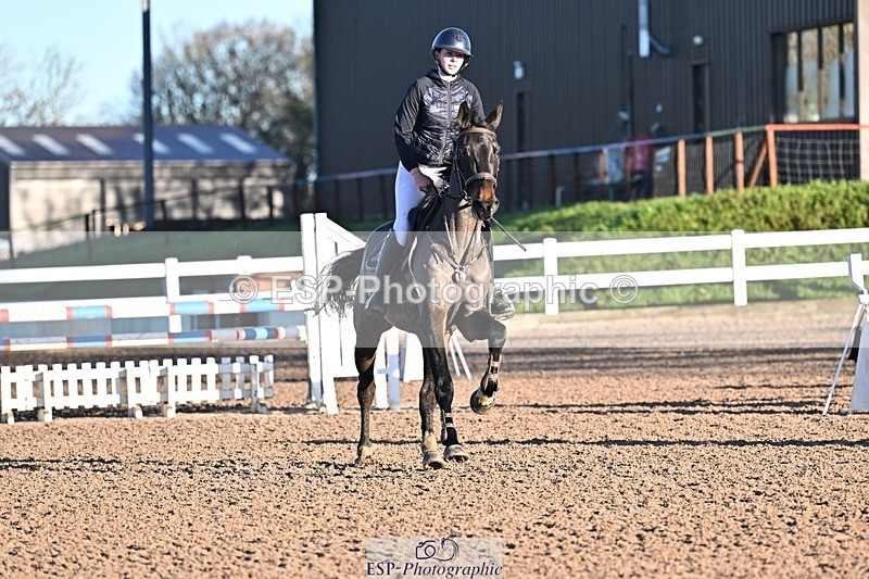 251203-094936-00018 - Cls 1 British Novice and 90cm Open