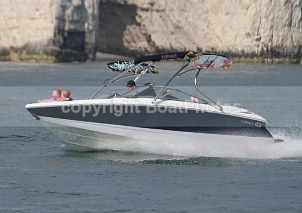 110422 COBALT IMG_4216 - Speedboats