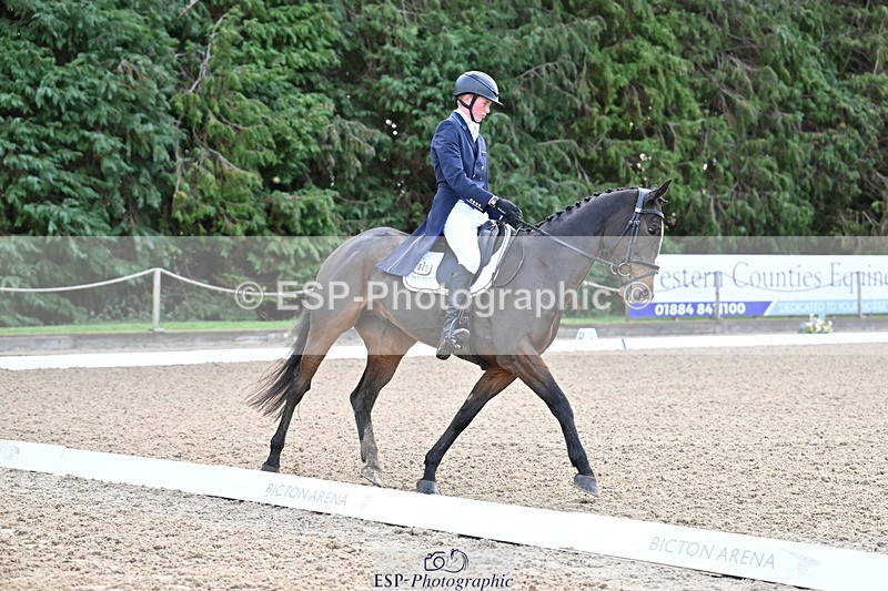 251023A-101351-00998 - A-008-Tommy.Marsden