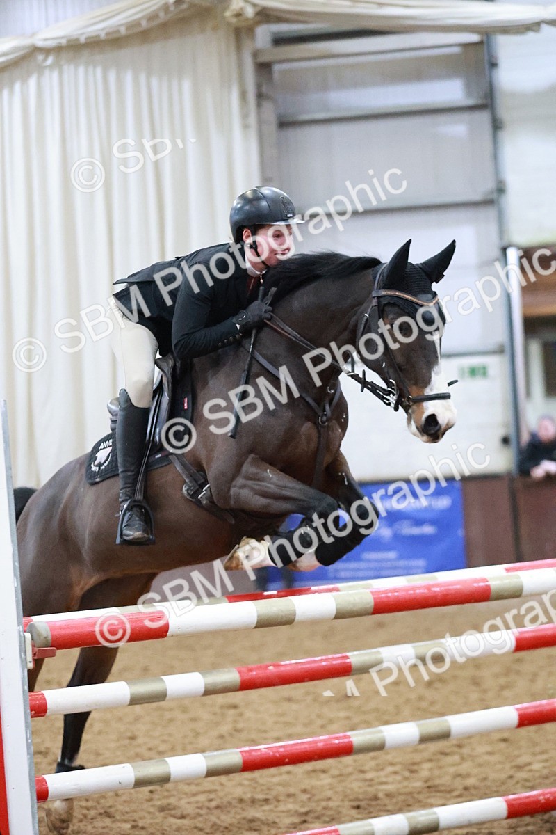 SBM_001451 - Class 4 - Senior Newcomers - 1.10m