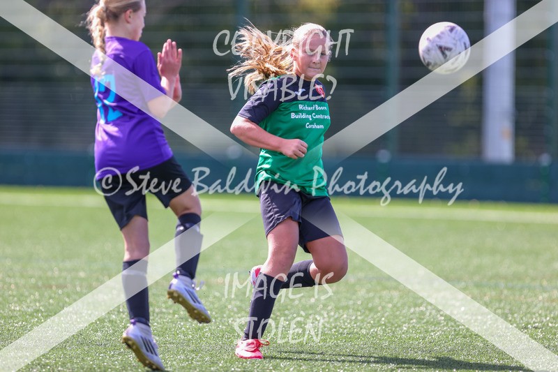 1DX30859 - 2025-09-13 FC Abbey Meads U13 Blue Girls V AFC Corsham U13 Pumas