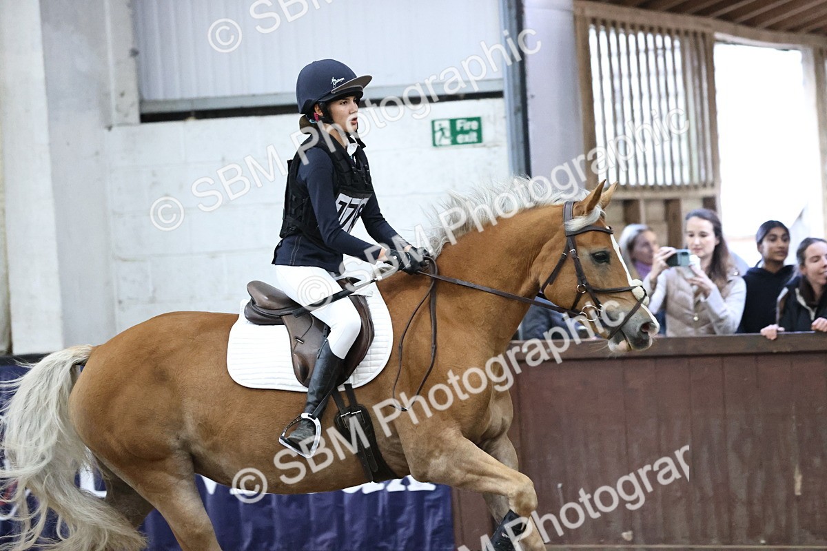 SBM_001871 - Class 5 - Henlow Veterinary Hospital 70cm