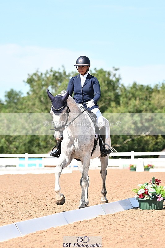 240816A-145624-05534 - 293-Layla.Ambersley-Broadbent-Galwaybay.Buddy