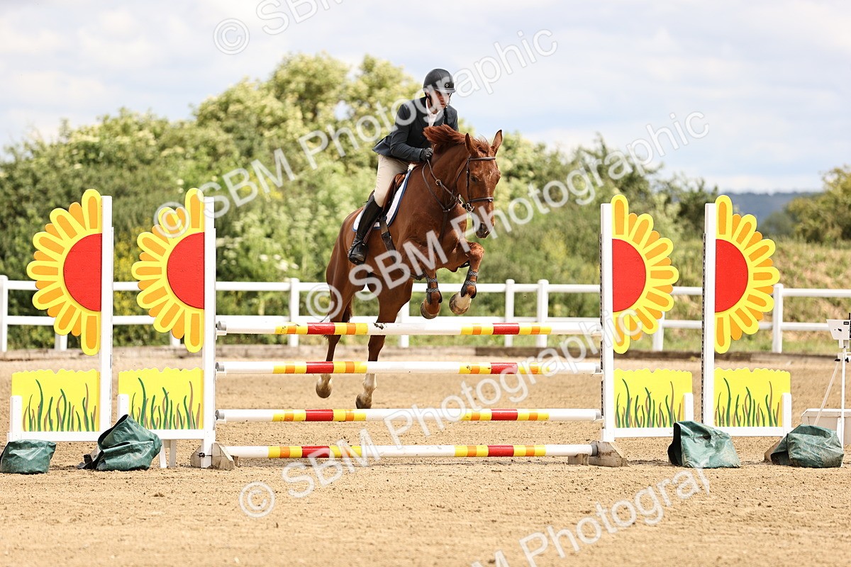 SBM_002957 - Class 11 - Senior Newcomers - 1.10m