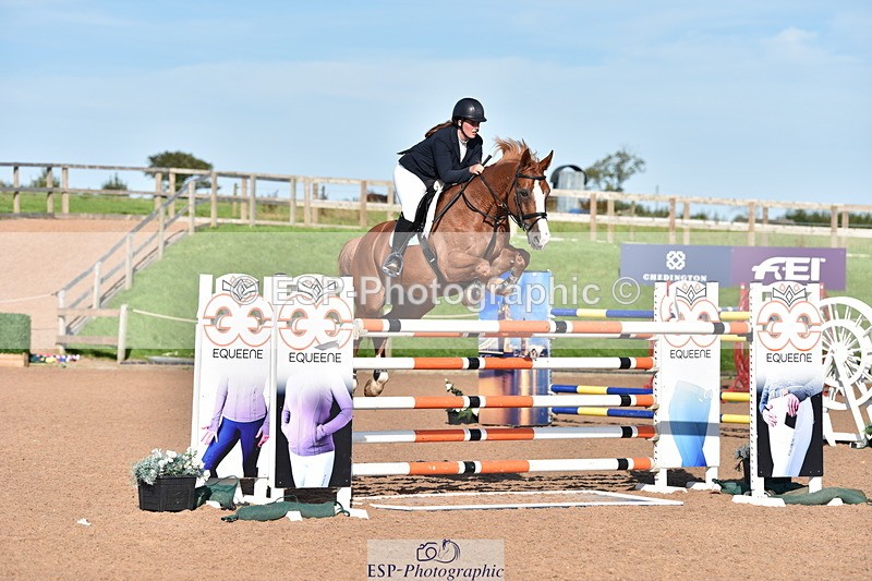 230811A-172052-07153 - Cls 25Nat 1.40m Open