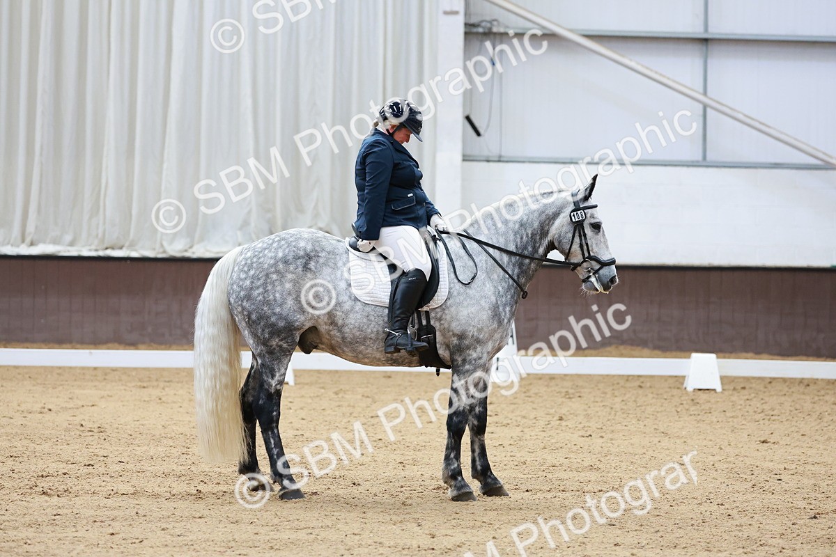 SBM_007123 - Class 6b - Novice 6 - 8.56-9.24