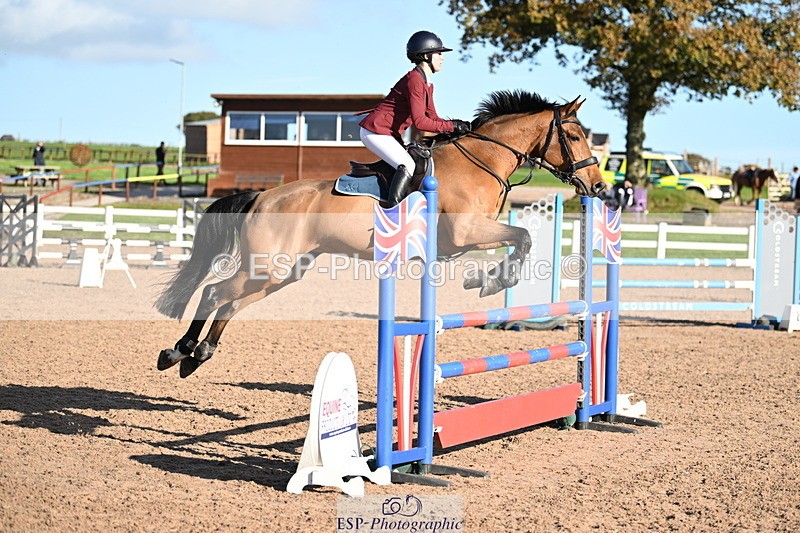 241026A-145412-01417 - SAT Cls 16-18 Children on Horses