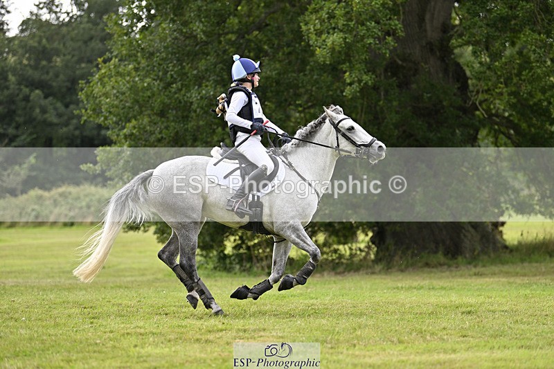 240825X-152257-35415 - 80cm XC 14.30 to 15.30