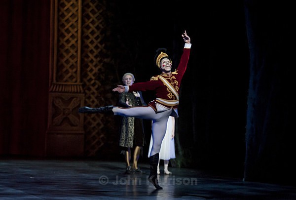  - Nutcracker