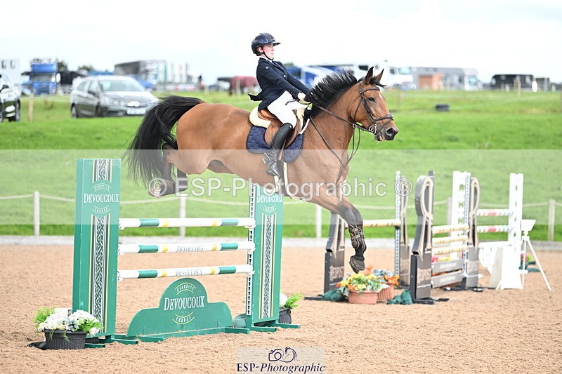 240912A-130813-01635 - Cls 3 Snr Foxhunter