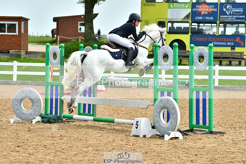 230514A-131725-02916 - Cls 25 Pony Foxhunter & 1.10m Open