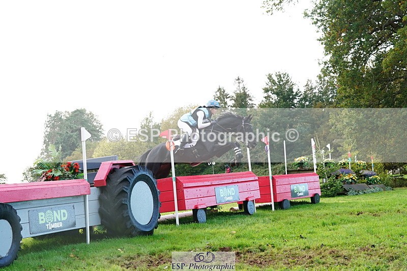 251025A-141236-20975 - G-505-Sarah.Amos