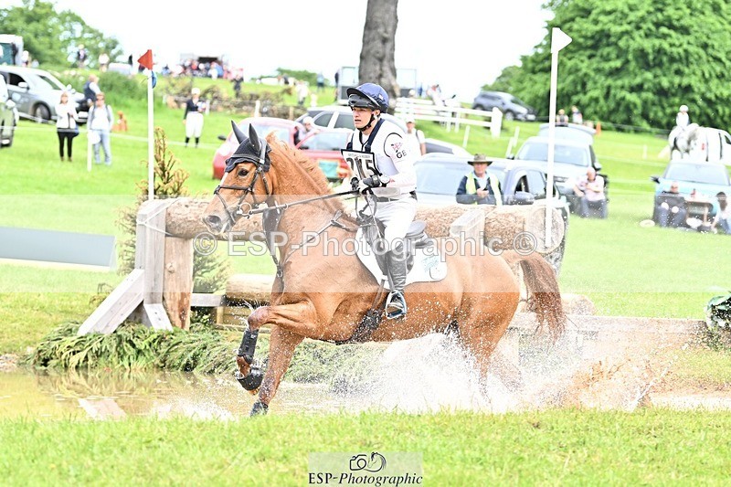 240525-151150-16208 - 215-RAMIRO_WANNABE-Finn_Healy