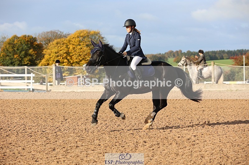 251025-100936-00814 - Cls 21+22 Club and Schools 60cm