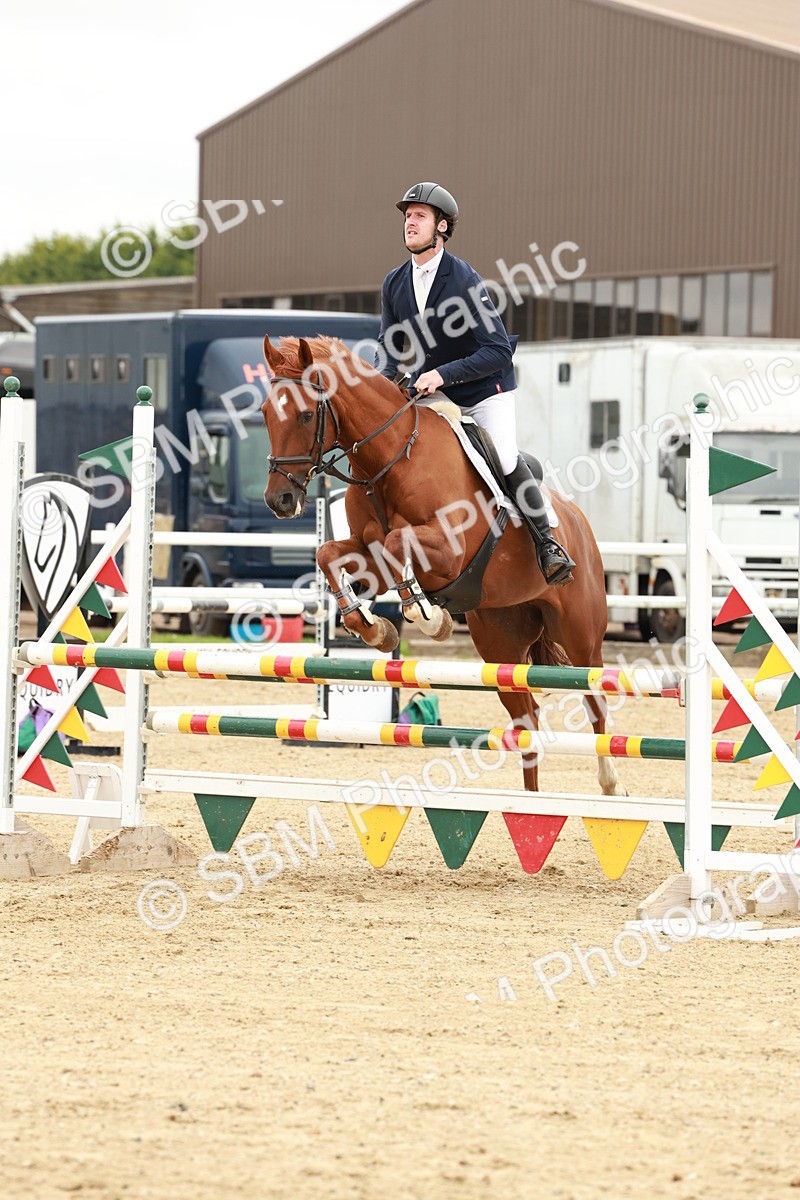 1I0A7205 - Class 3 - Senior Discovery - 1.00m