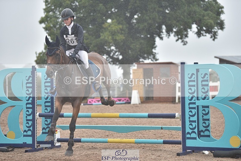 250830-141152-03500 - F-261-Lucy.Pengelly