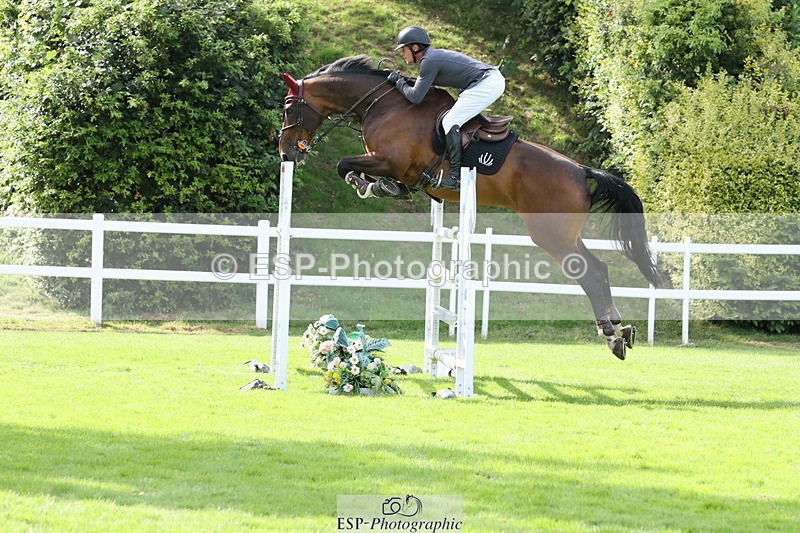 250704A-171121-12318 - Cls 18 Snr 1.40m Grand Prix