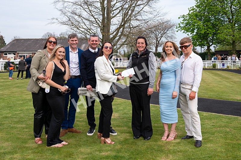 120425-Race 1-Polly Darling-0661 - Race 1