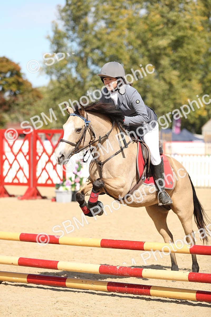 SBM_04705 - J28 - Senior Horse & Pony 60cm Championships