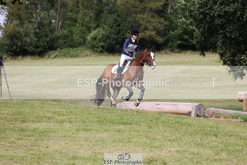 240825X-161720-36452 - 80cm XC 15.30 to 16.30