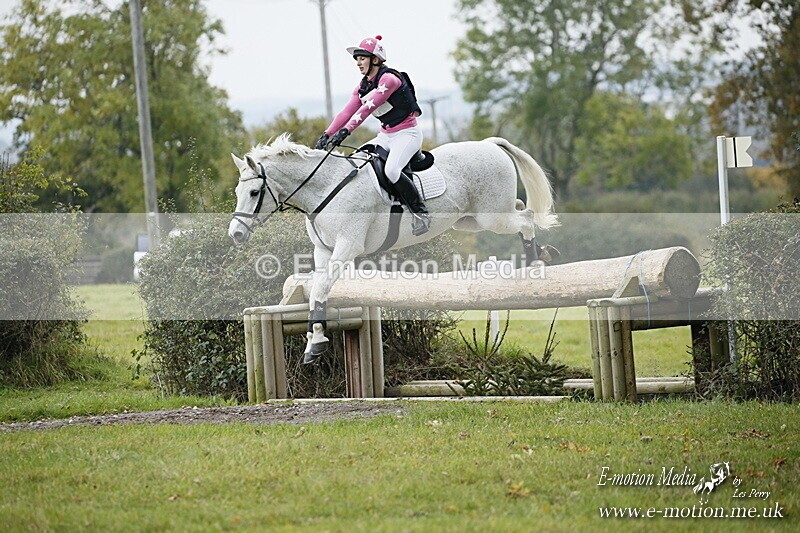 WWHT 181020 WWHT 181020 1876 - WWEC Open (1.00m)  18/10/20