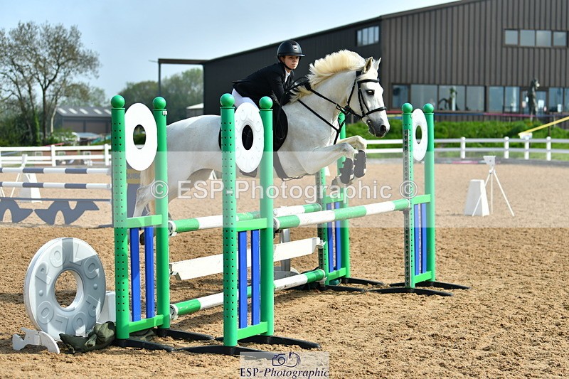 230514A-101034-02180 - Cls 22 Pony Discovery & 90cm Open