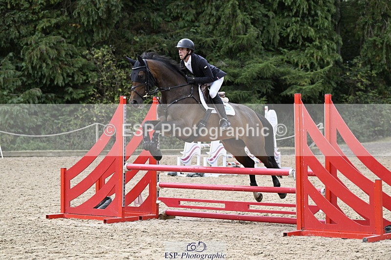 250830A-104127-05647 - Cls 21 British Novice and 90cm Open