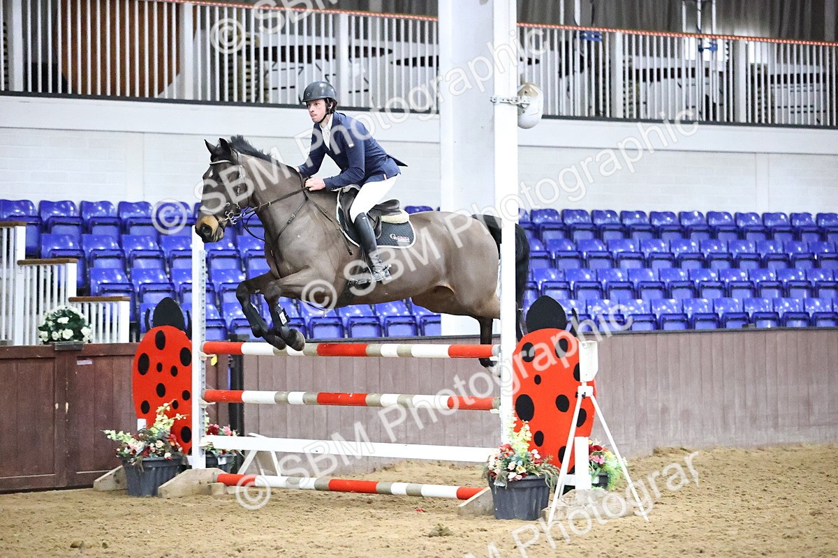 SBM_010240 - Class 25 - Equestrian Senior Foxhunter 1.20m