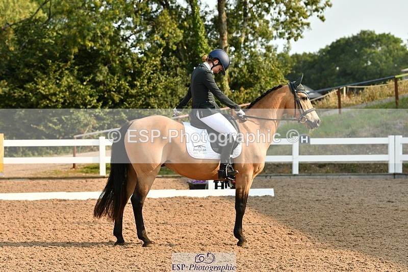 250817-091127-06803 - 065-Nicky.TurriffMyshall.Robby