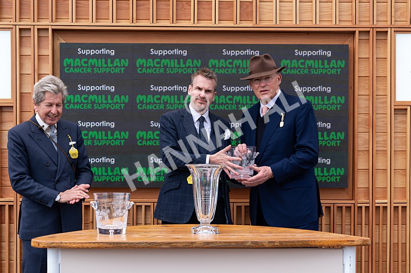 150526-Race 3-Warrant Holder-2636 - Race 3 2.55pm Support Macmillan Charity Raceday On 13 June Handicap