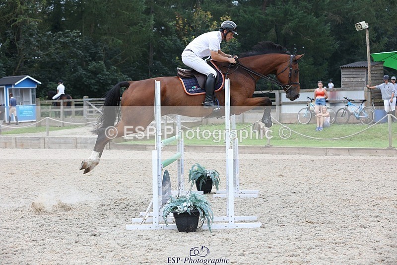 230908-174152-03443 - Cls 9 Snr Newcomers & 1.10m Open