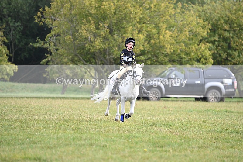 WJ6_0173 - 40cm XC Time 10:37 to 10:56