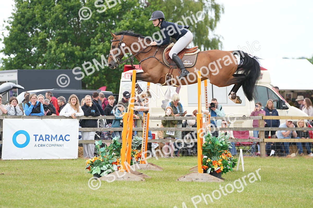 SBM_06461 - Class 202 - National 1.40m Open