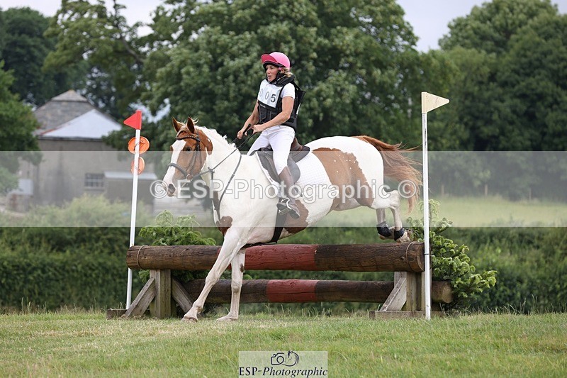 230625-100148-01263 - XC 90cm 9.45 to 11.00